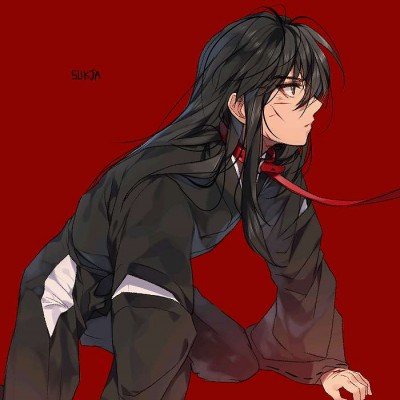 李小冉唐艺昕后台玩手机